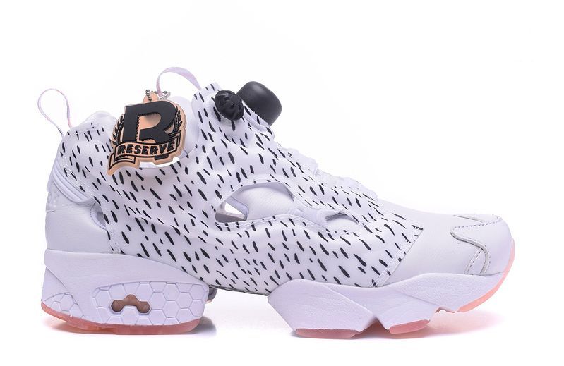 Naked x Reebok Insta Pump белые с чёрным (35-39)