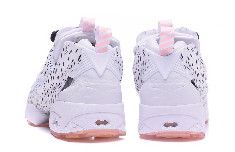 Naked x Reebok Insta Pump белые с чёрным (35-39)